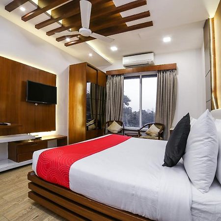 Collection O Motif South City 1 Near Appu Ghar Gurgaon Exteriör bild