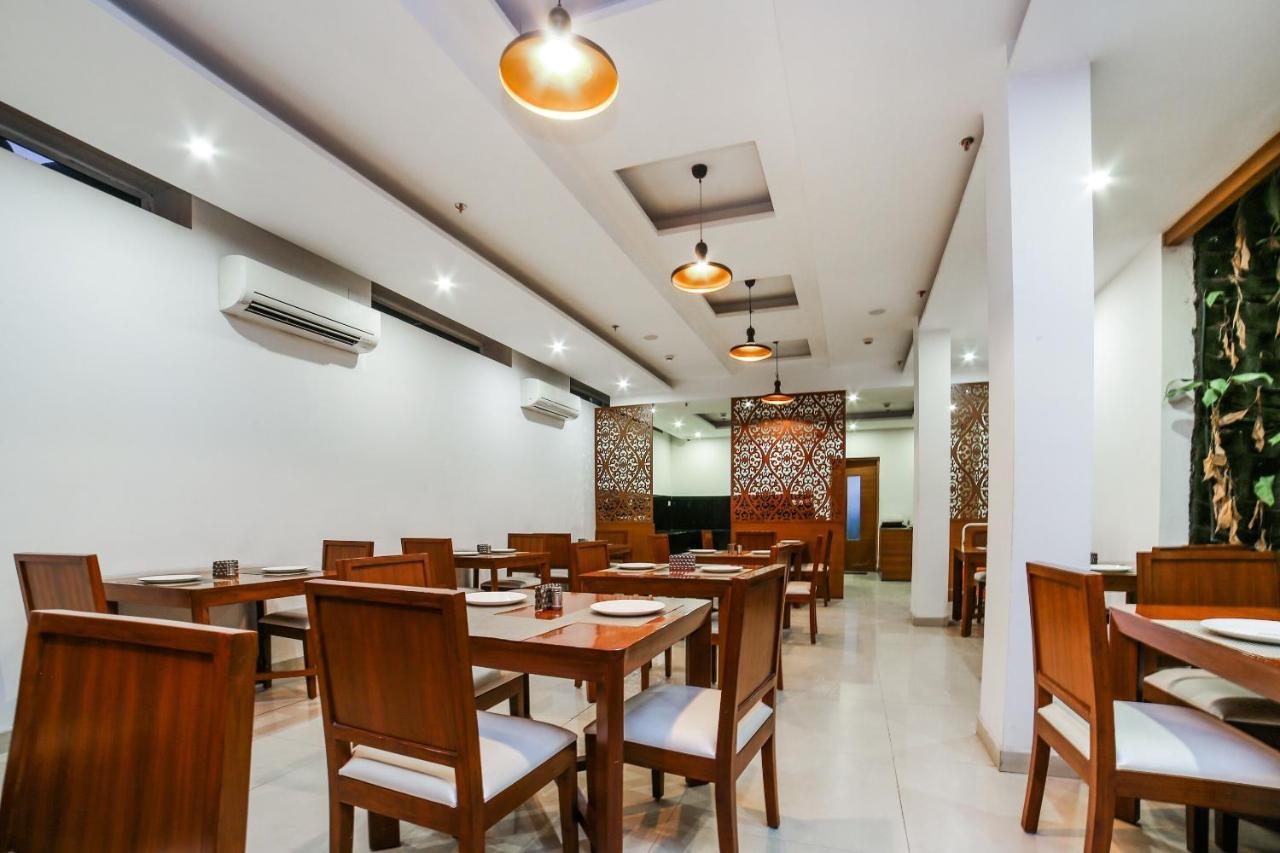 Collection O Motif South City 1 Near Appu Ghar Gurgaon Exteriör bild